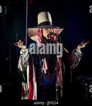 Las Vegas, NV, USA. 20. Juli 2017. Haus Abdeckung *** Erykah Badu führt auf Brooklyn Bowl in Las Vegas, NV am 20. Juli 2017. Bildnachweis: Erik Kabik Fotografie/Medien Punch/Alamy Live-Nachrichten Stockfoto