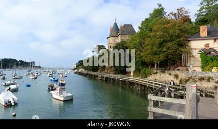 Frankreich, Loire-Atlantique (44), Pornic et le Vieux Port et le Château / / Frankreich, Loire-Atlantique, Pornic, der alte Hafen und die Burg Stockfoto