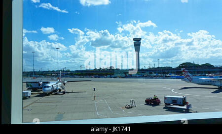 Internationale Reisen, Flughäfen, Ankünfte und Abflüge, Flugzeuge, Luftfahrt, Asphalt Stockfoto