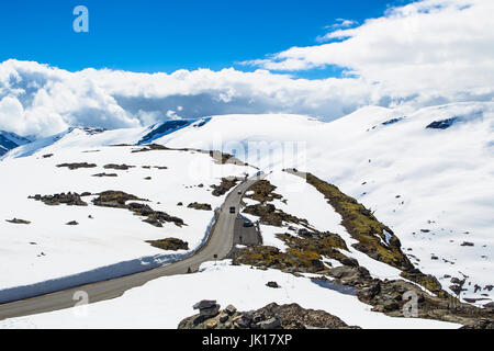 Straße nach Dalsnibba Peak. Geiranger, Norwegen Stockfoto