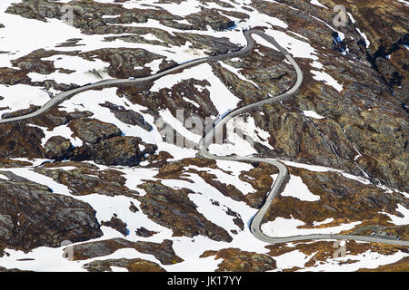Straße nach Dalsnibba Peak. Geiranger, Norwegen Stockfoto
