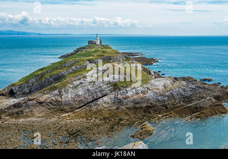 Mumbles Lighthouse Swansea Bay South Wales an einem sonnigen Sommertag Stockfoto