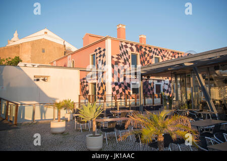 die alten Mercado municipal in der Stadt von Lagos an der Algarve Portugal in Europa. Stockfoto