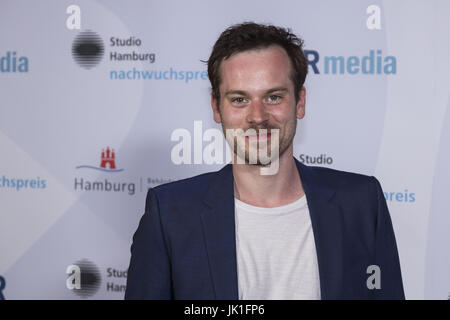 Prominenten Besuch des 20. Studio Hamburg Nachwuchspreis 2017 am Thalia Theater in Hamburg mit: Florian Bartholomaei wo: Hamburg, Deutschland bei: Kredit-20. Juni 2017: Schultz-Coulon/WENN.com Stockfoto