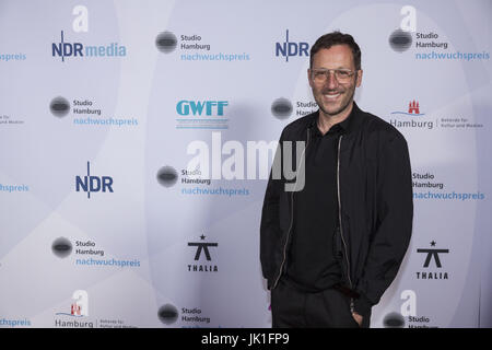 Prominenten Besuch des 20. Studio Hamburg Nachwuchspreis 2017 am Thalia Theater in Hamburg mit: Oliver Broumis Where: Hamburg, Deutschland bei: Kredit-20. Juni 2017: Schultz-Coulon/WENN.com Stockfoto