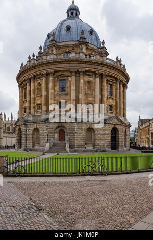 Die Radcliffe Camera wissenschaftliche Bibliothek, Oxford, England, Vereinigtes Königreich. VEREINIGTES KÖNIGREICH. Stockfoto