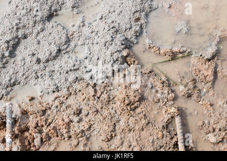 Textur von fertig gemischten Beton-Zement-Mörtel. Sand und Zement Estrich. Stockfoto