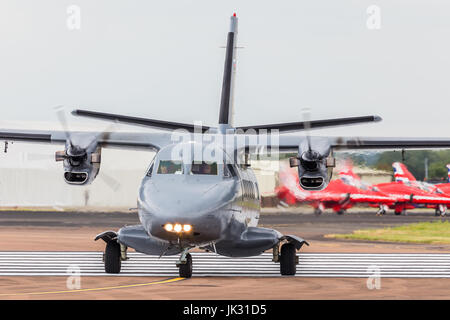 Lassen Sie 410 von der slowenischen Luftwaffe auf 2017 Royal International Air Tattoo an RAF Fairford in Gloucestershire gesehen. Stockfoto