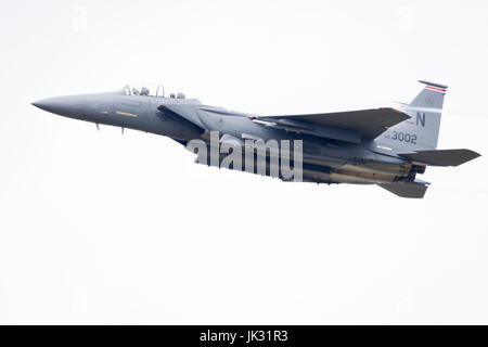 McDonnell Douglas F-15 Eagle Überflug am Fairford International Air Tattoo 2017 Stockfoto