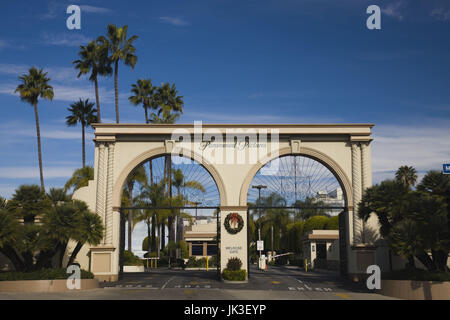 USA, California, Los Angeles, Hollywood, Eingangstor zu den Paramount Studios auf der Melrose Avenue Stockfoto