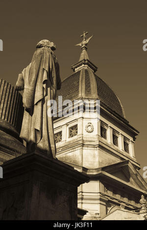 Argentinien, Buenos Aires, Recoleta, Friedhof von Recoleta, Denkmal detail Stockfoto