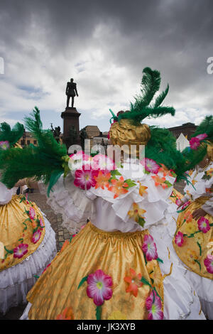 Finnland, Helsinki, Helsinki Tag Samba Karneval in Senatsplatz Senaatintori, NR Stockfoto