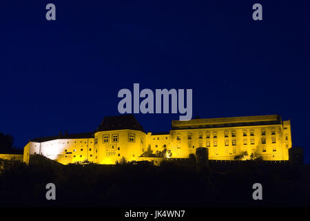 Deutschland, Bayern, Passau, Burg Veste Oberhaus, Abend, Stockfoto