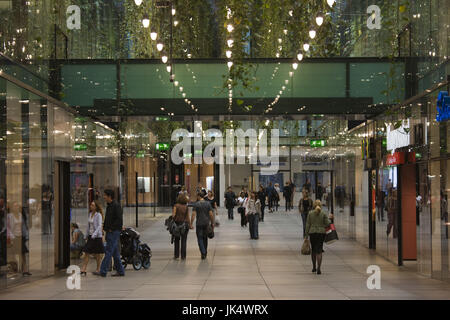 Deutschland, Bayern, München, Fünf Höfe, exklusive Shopping-Mall, Interieur, Stockfoto