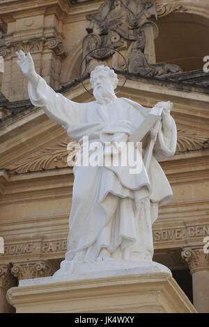 Malta, Insel Gozo, Nadur, Kirche St. Peter und Paul, Statue des Hl. Stockfoto