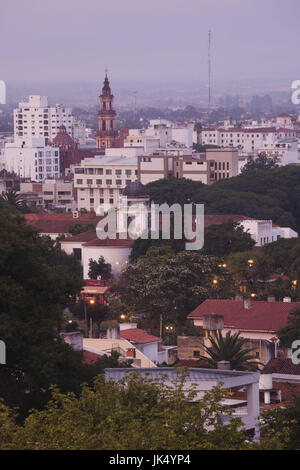 Provinz Salta, Argentinien, Salta, Blick von Osten, morgen Stockfoto