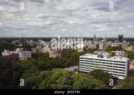 Argentinien, Provinz Mendoza, Mendoza, Blick auf die Stadt von oben Plaza Italia, tagsüber Stockfoto