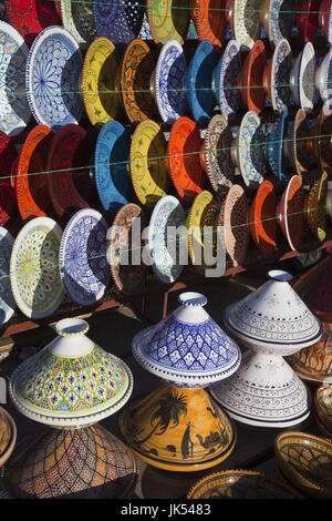 Tunesien, Insel Djerba, Houmt Souq, Souvenir-Platten Stockfoto