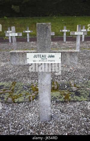 Frankreich, Bas-Rhin, Elsass, Natzwiller, Le Struthof ehemalige Nazi Concentration Camp, nur Nazi-Run Camp auf französischem Staatsgebiet in Weltkrieg zwei Gräber von camp Gefangenen Stockfoto