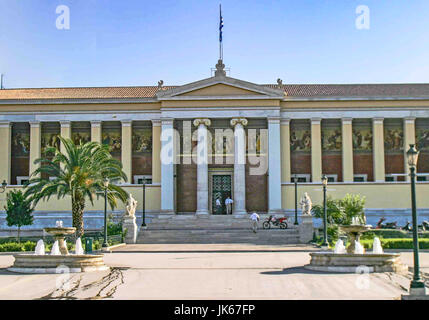 Athen, Griechenland. 30. Sep, 2004. Das 19. Jahrhundert National University of Athens historische neoklassischen Gebäude entworfen von Christian Hansen ist ein Wahrzeichen von Athen. Bildnachweis: Arnold Drapkin/ZUMA Draht/Alamy Live-Nachrichten Stockfoto