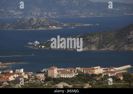 Italien, Sardinien, Nord Sardinien, Isola Maddalena, La Maddalena, Luftbild Stadt Aussicht von den Hügeln Stockfoto