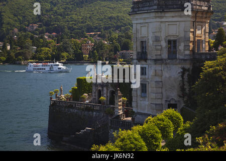 Italien, Piemont, Lago Maggiore, Stresa, Borromäischen Inseln Isola Bella, Blick auf den See von den Gärten des Palazzo Borromeo Stockfoto