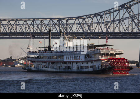 USA, Louisiana, New Orleans, Riverboat Natchez am Mississippi River Stockfoto