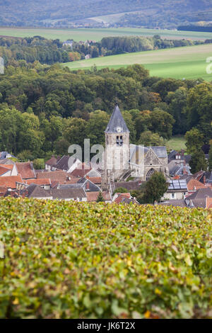 Frankreich, Marne, Champagne-Ardenne, Avenay Val-d ' or, Stadtübersicht Stockfoto