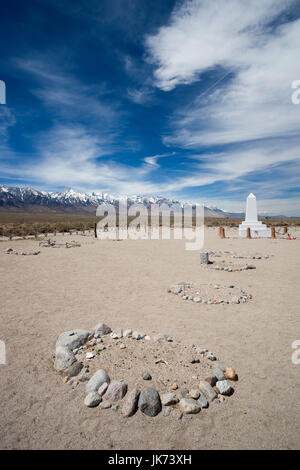 USA, California, Sierra Nevada Ostregion, Unabhängigkeit, Manzanar National Historic Site, Website von Weltkrieg zwei-Ära Internierungslager für Japanisch-Amerikaner, camp Friedhof Stockfoto