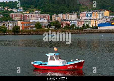 Mündung und Stadt, Viveiro, Lugo Provinz, Region Galicien, Spanien, Europa Stockfoto