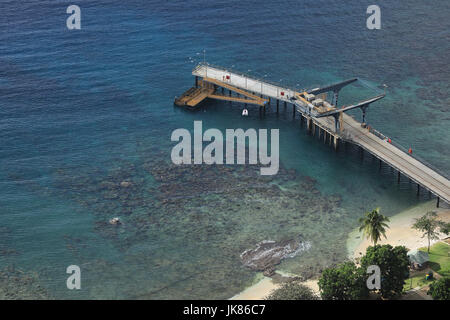 Flying Fish Cove ist die Hauptstadt und wichtigste Siedlung in Australien Christmas Island. Die Bilder, die von einer Drohne getroffen. Stockfoto