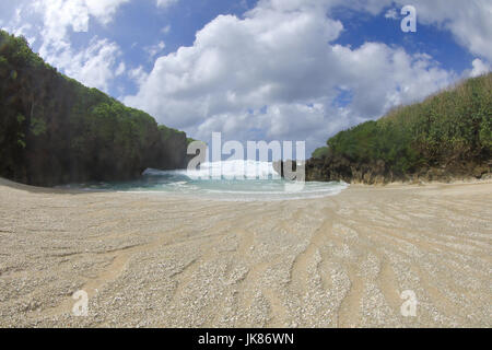 Lily Beach auf Christmas Island, eine australische Territorium im Indischen Ozean, ist klein, aber beliebt bei Touristen und Einheimischen Stockfoto