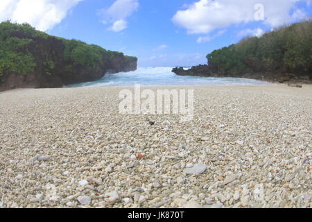 Lily Beach auf Christmas Island, eine australische Territorium im Indischen Ozean, ist klein, aber beliebt bei Touristen und Einheimischen Stockfoto