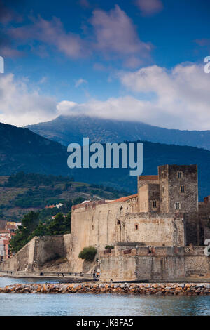 Frankreich, Languedoc-Roussillon, Pyrenäen-Orientales Abteilung, Vermillion Küste Bereich, Collioure, Chateau Royal Stockfoto