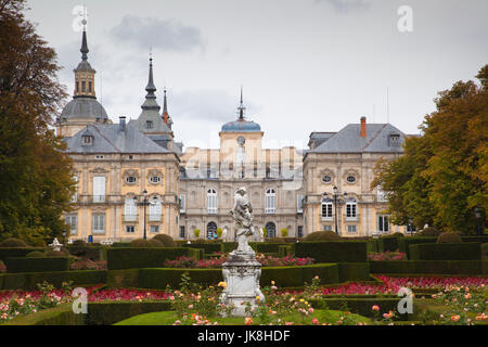 Spanien, San Ildefonso, Region Castilla y León, Provinz Segovia, Sierra de Guadarrama Bereich Palacio Real De La Granja de San Ildefonso, königlichen Palast von König Philp V, erbaut im Jahre 1731, außen Stockfoto