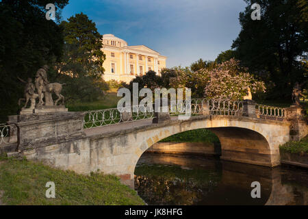 Russland, Sankt Petersburg, Pawlowsk, große Palast des Zaren Paul i., Charles Cameron, britischer Architekt, Pavlovsky Park, Garten Stockfoto