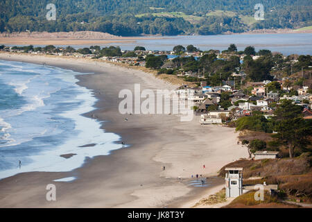 USA, California, San Francisco Bay Area, Marin County, erhöhte Ansicht der Stinson Beach Stockfoto