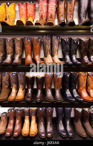 Cowboy-Stiefel, Kemo Sabe Shop, Aspen, Colorado, USA Stockfoto