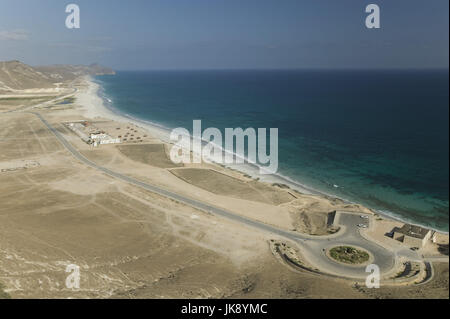 Oman, Region Dhofar, Al Mughsail, Sandstrand, Luftaufnahme, Stockfoto