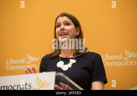 Jo Swinson bei der Ankündigung des Sir Vince Cable als der neue Führer der Liberalen Democrats.She wurde als stellvertretender Vorsitzender angekündigt. Stockfoto