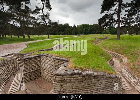 Frankreich, Region Nord-Pas de Calais, Pas-De-Calais-Abteilung, Vimy, Vimy Ridge National Historic Site of Canada, World War ein Schlachtfeld und Denkmal für die kanadischen Truppen, Replik Gräben Stockfoto