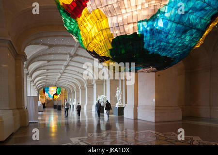 Frankreich, Region Nord-Pas de Calais, Nord-Abteilung, Französisch-Flandern-Bereich, Lille, Palais des Beaux-Arts, Kunstmuseum, Deux Sacs pour Lille Lampen von Gaetano Pesce Stockfoto