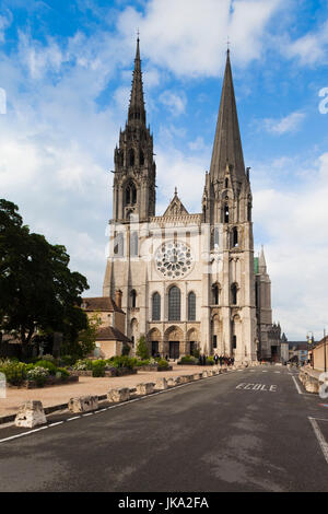 Frankreich, Region Centre, Eure et Loir Abteilung, Chartres, Kathedrale von Chartres, außen Stockfoto