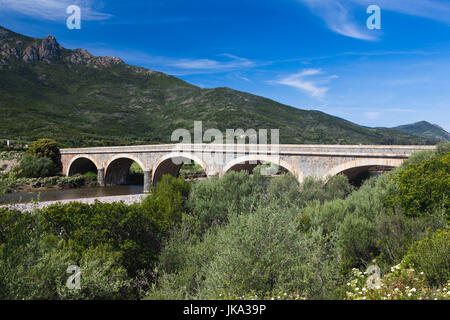 Frankreich, Korsika, Haute-Corse Abteilung, La Balagne Region, Galeria, Brücke über den Fango-Fluss Stockfoto
