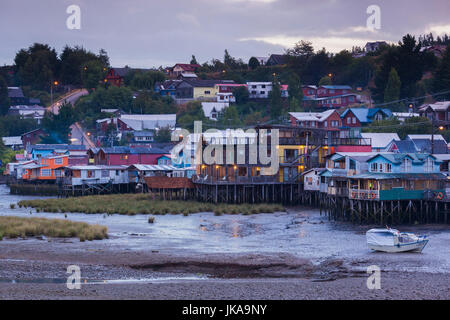Chile, Chiloé Insel, Castro, Palafito Pfahlbauten, Stockfoto