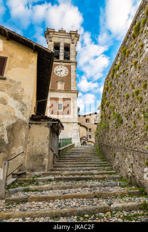 Sacro Monte von Varese (Santa Maria del Monte), mittelalterliches Dorf, trat Italy.vIn 2003 von der UNESCO in die Liste des Weltkulturerbes Stockfoto