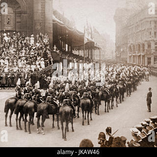 Dragoon Guards, Königin Victorias Diamant-Jubiläum Prozession vorbei St. Pauls Cathedral, London, 1897 Stockfoto