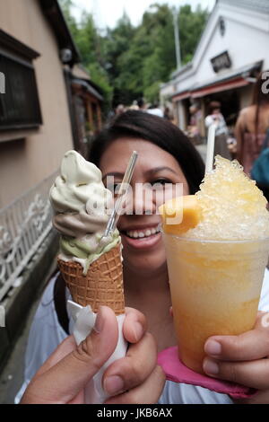 Kalte Leckereien an einem heißen Tag Stockfoto
