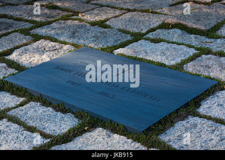 Arlington National Cemetery, Grab des ehemaligen US-Präsidenten John Fitzgerald Kennedy, Arlington, Virginia, USA Stockfoto