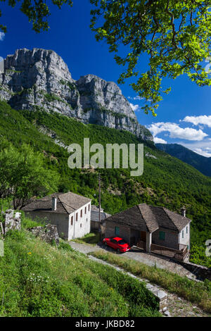 Griechenland, Region Epirus, Zagorohoria Bereich, Vikos-Schlucht, tiefste Schlucht der Welt, Blick vom Mikro Papingo Dorf Stockfoto